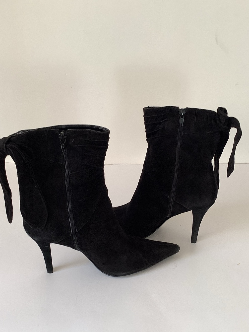 Black Suede Pointed-Toe Ankle Boots with Side Zip back bow 3.5” heel